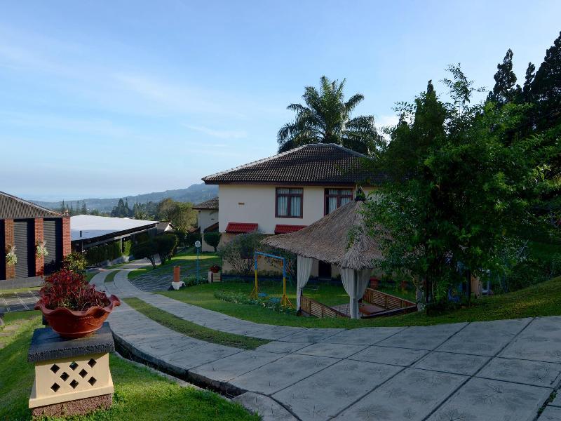 Hotel The Jayakarta Cisarua Puncak Zewnętrze zdjęcie