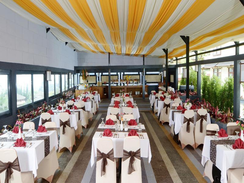 Hotel The Jayakarta Cisarua Puncak Zewnętrze zdjęcie