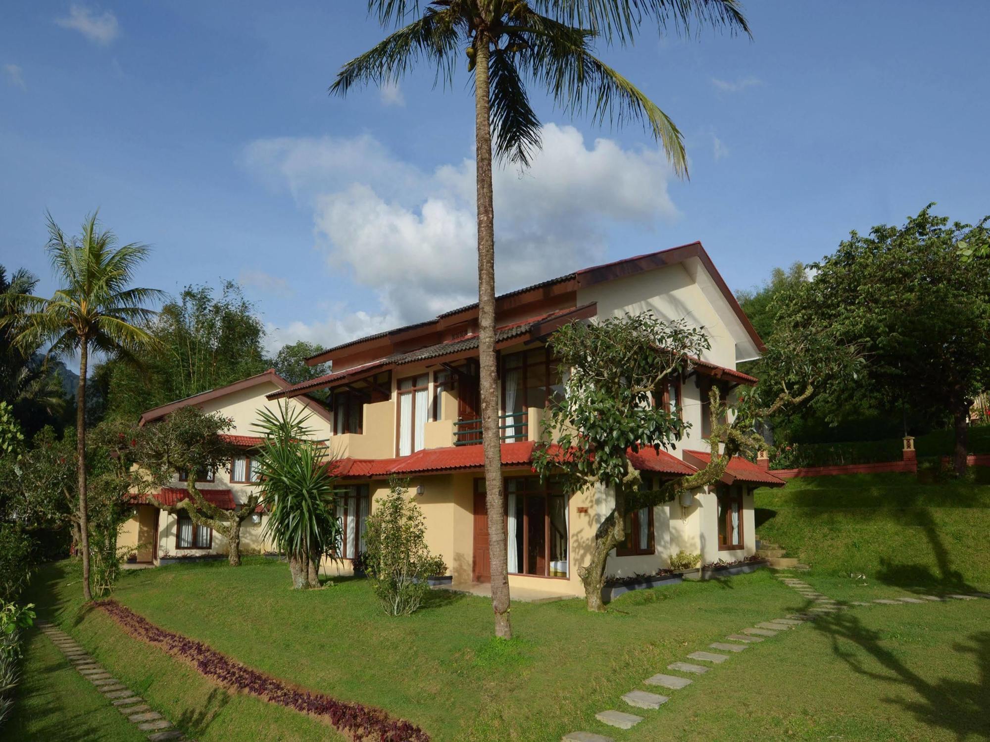 Hotel The Jayakarta Cisarua Puncak Zewnętrze zdjęcie